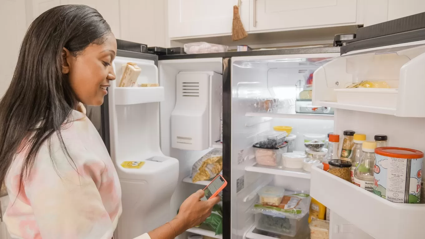 Quais alimentos devem ser mantidos em refrigeração?