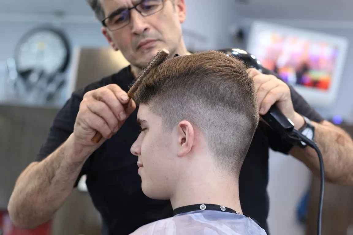 No manual do homem cabelo é fundamental para autoestima | 5 Dicas em seu guia definitivo