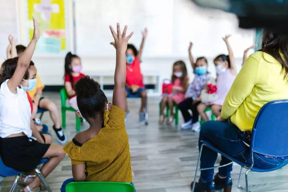 As atividades lúdicas auxiliam no raciocínio lógico das crianças.